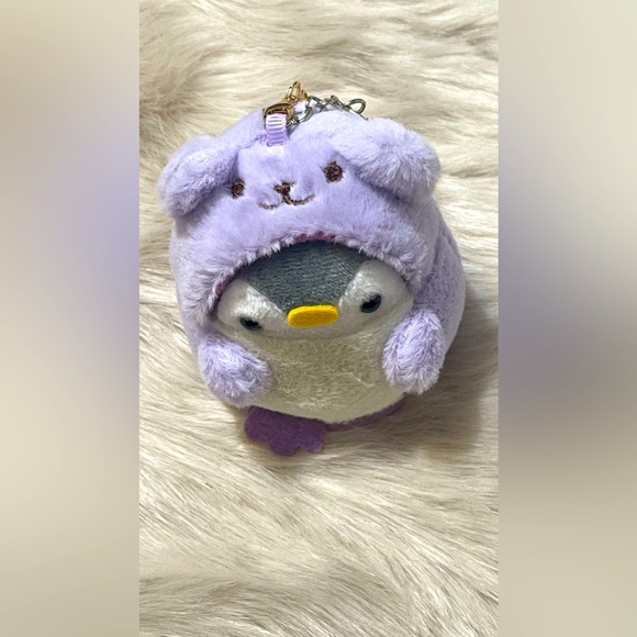 NWT Plush Pinguin Keychain - Picture 3 of 4